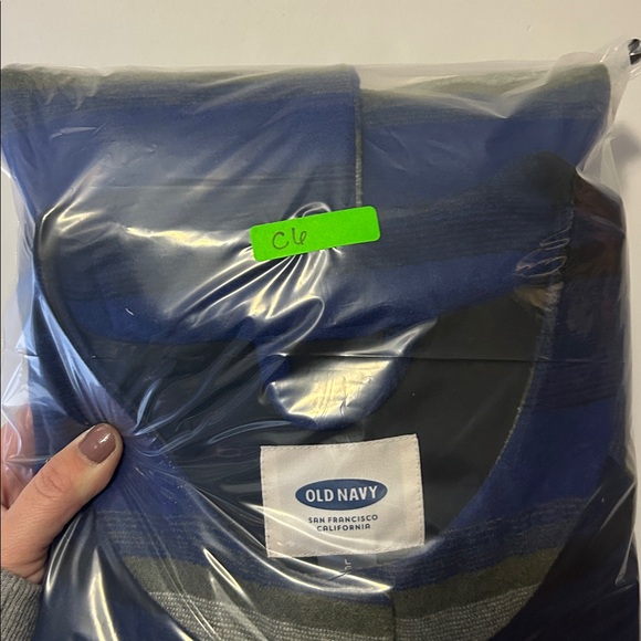 NWT Old Navy Women’s Blue and Gray Striped Jacket Size Large Snap Button. SKUC6 - Picture 8 of 8